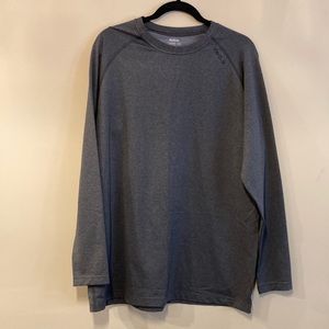 Men’s gray Reebok play dry long sleeve shirt